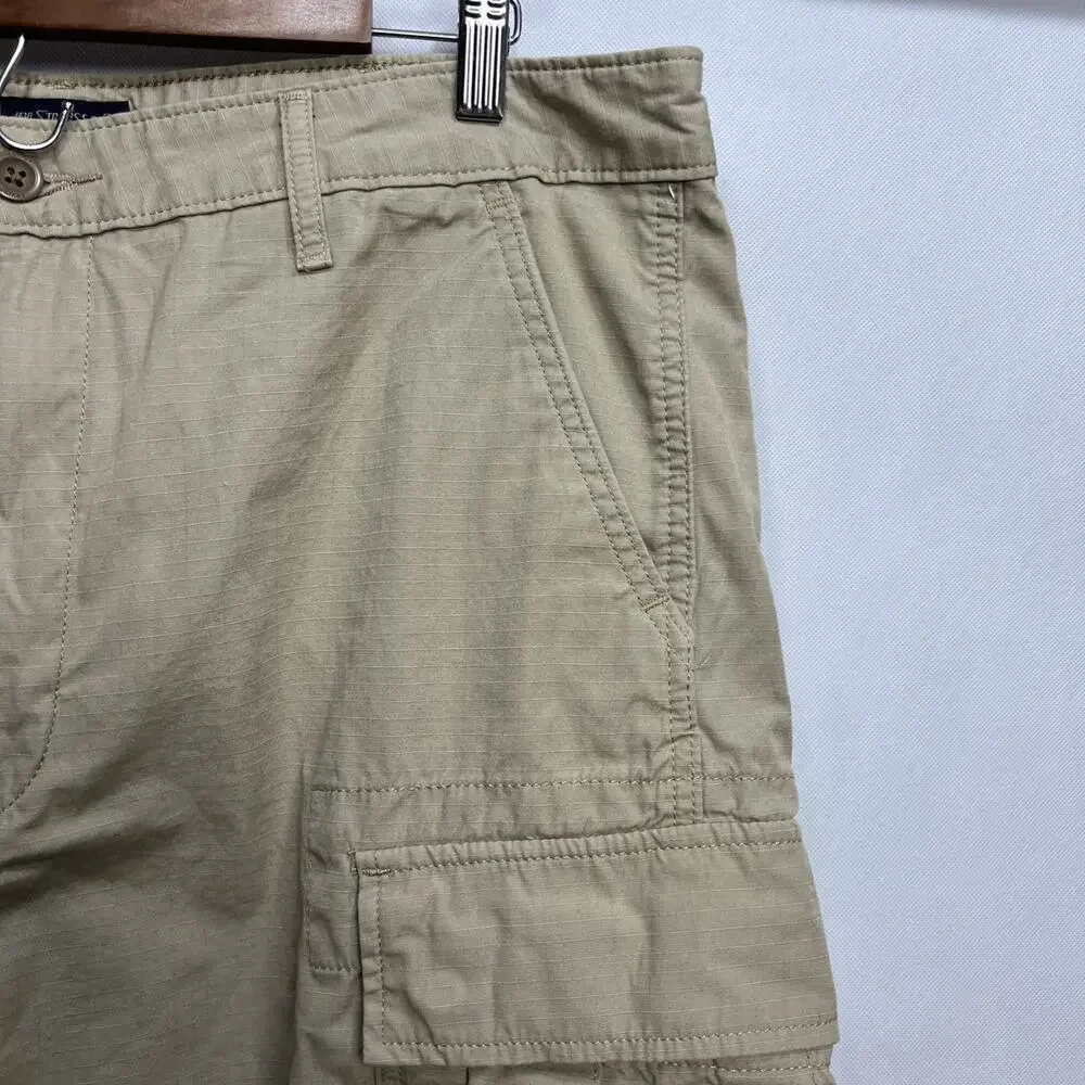 Levi's Strauss Cargo Khaki Tan Shorts Size 36 Men's Rip Stop Longer inseam Y2K - Picture 3 of 11